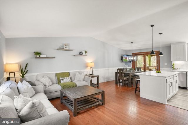 8282 MORNING DEW CT, Springfield, VA 22153