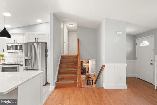 8282 MORNING DEW CT, Springfield, VA 22153