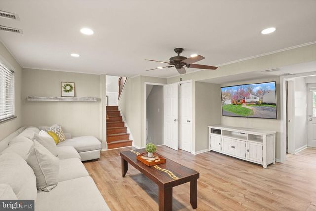 8282 MORNING DEW CT, Springfield, VA 22153