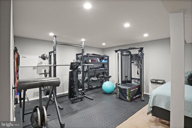 8282 MORNING DEW CT, Springfield, VA 22153