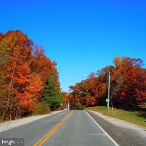 8282 MORNING DEW CT, Springfield, VA 22153