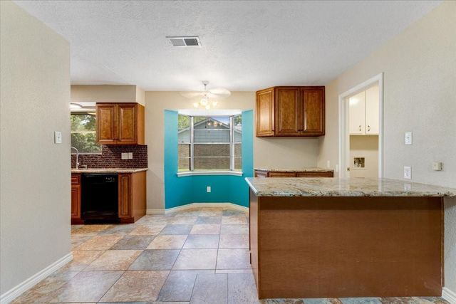 5003 Camden Lane, Pearland, TX 77584