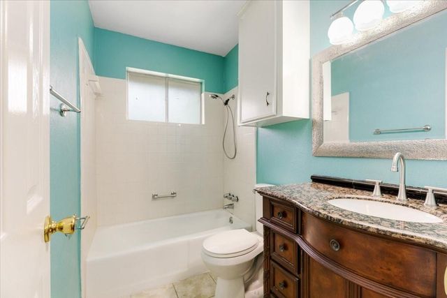 5003 Camden Lane, Pearland, TX 77584