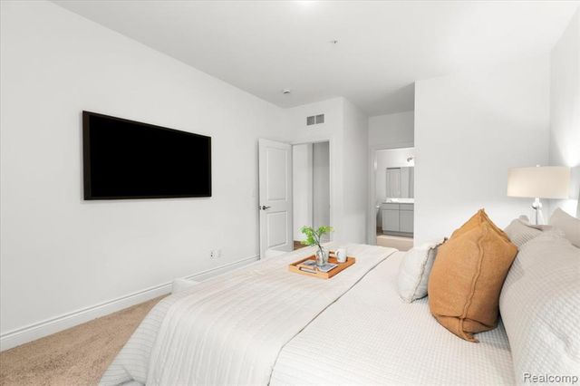 3956 Cornerstone Drive 568, Canton, MI 48188