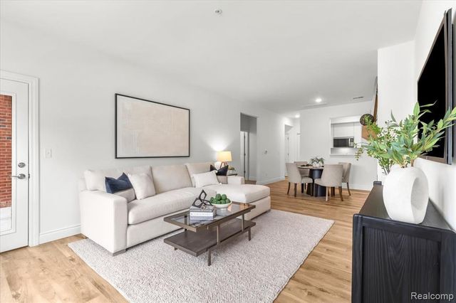 3956 Cornerstone Drive 568, Canton, MI 48188