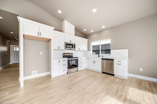 1006 Steptoe View Ln, Cheney, WA 99004