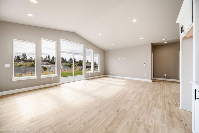 1006 Steptoe View Ln, Cheney, WA 99004