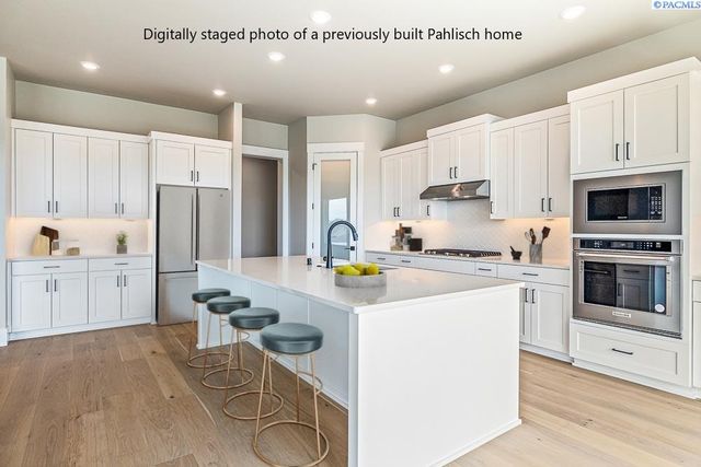 278 Epic Street, Richland, WA 99352