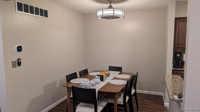 27181 Winchester Street, Brownstown, MI 48183