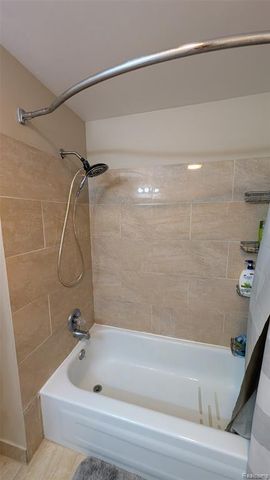 27181 Winchester Street, Brownstown, MI 48183