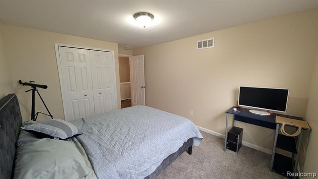 27181 Winchester Street, Brownstown, MI 48183