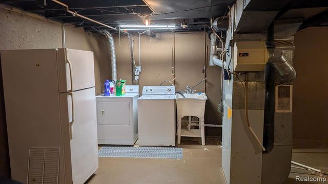 27181 Winchester Street, Brownstown, MI 48183