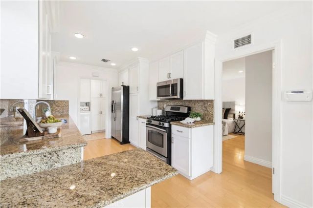 16602 Barneston, Granada Hills, CA 91344