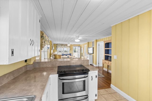 1202 S Ocean Blvd., North Myrtle Beach, SC 29582