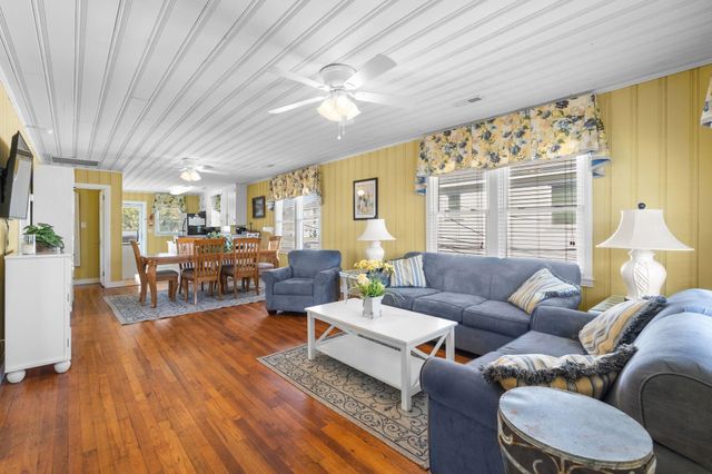 1202 S Ocean Blvd., North Myrtle Beach, SC 29582