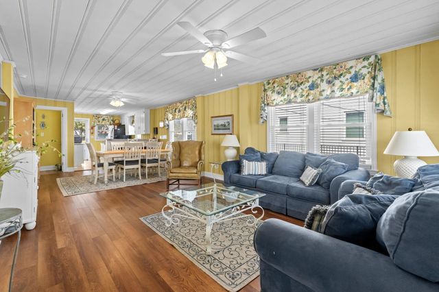 1202 S Ocean Blvd., North Myrtle Beach, SC 29582
