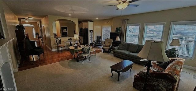109 Rosewalk Lane, Advance, NC 27006