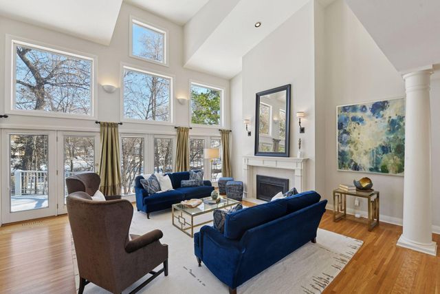 45 Gideons Point Road, Tonka Bay, MN 55331