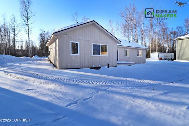 1795 S Elizabeth Drive, Wasilla, AK 99654