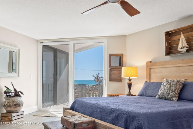 700 Wave Crest Avenue 206, Indialantic, FL 32903