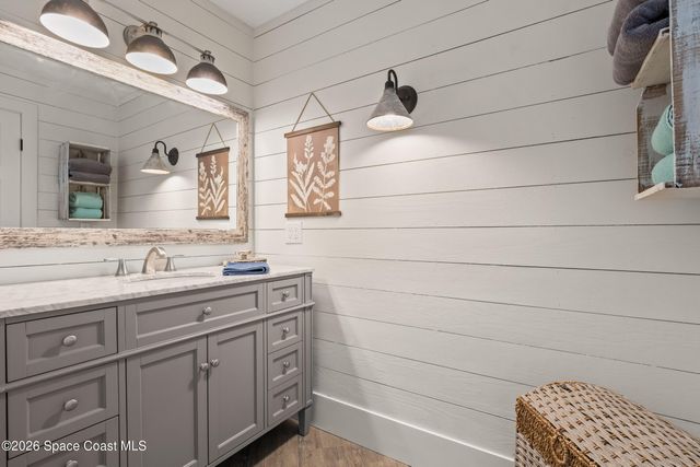 700 Wave Crest Avenue 206, Indialantic, FL 32903