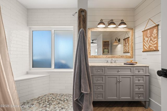 700 Wave Crest Avenue 206, Indialantic, FL 32903