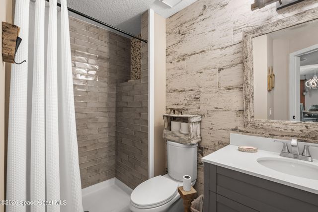 700 Wave Crest Avenue 206, Indialantic, FL 32903