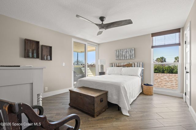 700 Wave Crest Avenue 206, Indialantic, FL 32903