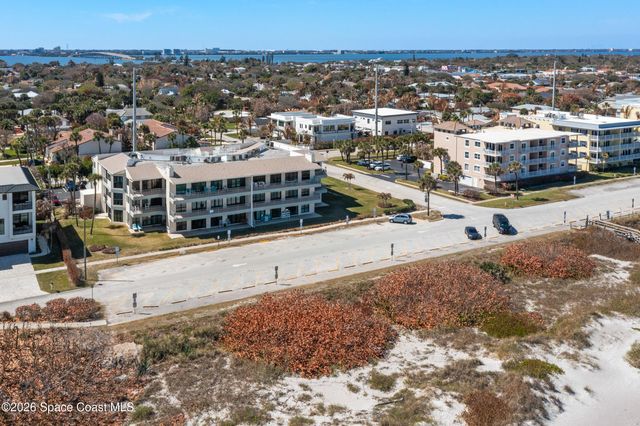 700 Wave Crest Avenue 206, Indialantic, FL 32903