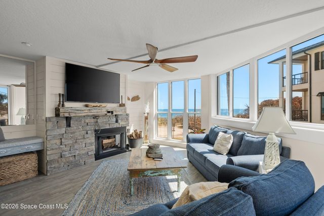 700 Wave Crest Avenue 206, Indialantic, FL 32903