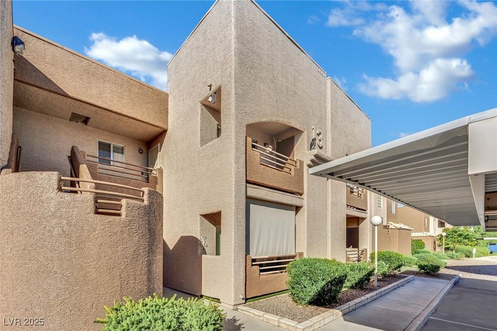 Image 19 of property listing at 6881 Tamarus Street 202, Las Vegas, NV 89119