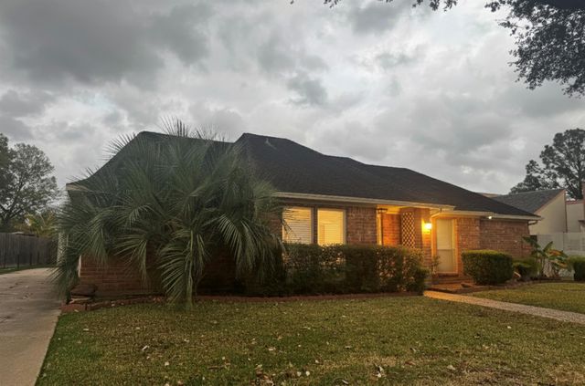 6707 Las Brisas Drive, Houston, TX 77083