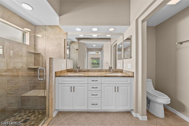 8471 Ibis Cove CIR M677, Naples, FL 34119