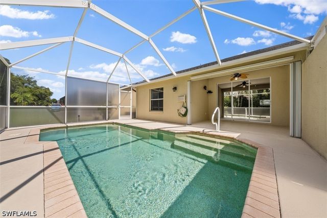 8471 Ibis Cove CIR M677, Naples, FL 34119