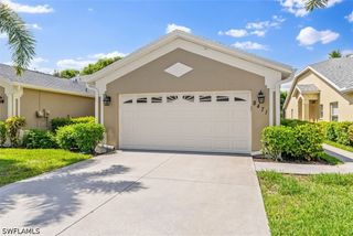 8471 Ibis Cove CIR M677, Naples, FL 34119