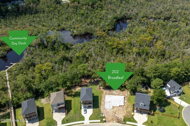 202 Broadleaf Drive, Jacksonville, NC 28546