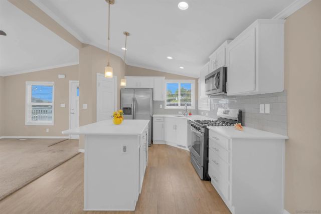 8661 Winter Gardens Road 92, Lakeside, CA 92040