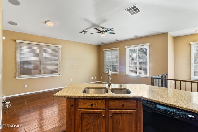 5729 S 21ST Place, Phoenix, AZ 85040