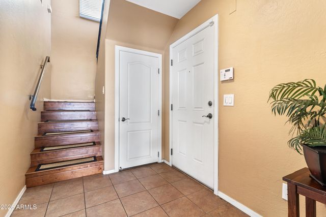 5729 S 21ST Place, Phoenix, AZ 85040