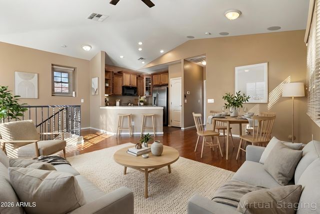 5729 S 21ST Place, Phoenix, AZ 85040