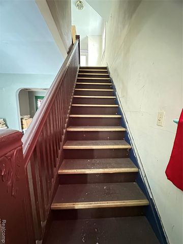 1239 Poplar Street, Flint, MI 48503