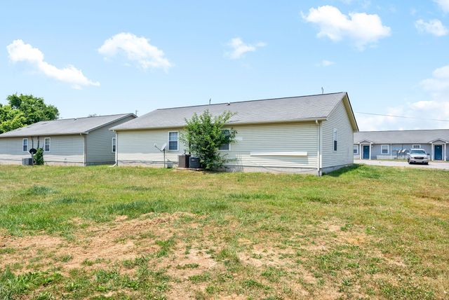 1375 Thompsonville Lane Unit 49, Oak Grove, KY 42262