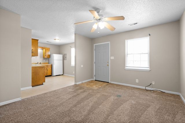 1375 Thompsonville Lane Unit 49, Oak Grove, KY 42262