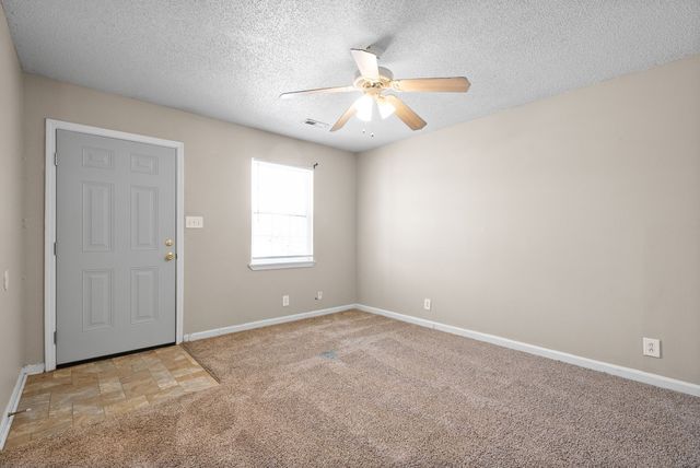 1375 Thompsonville Lane Unit 49, Oak Grove, KY 42262