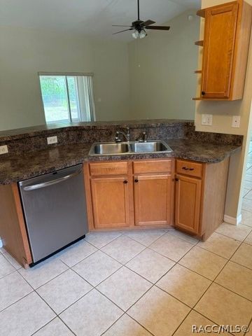 1449 W Citrus Springs Boulevard, Citrus Springs, FL 34434