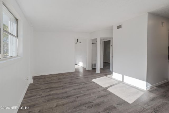 1841 GRIFLET Road, Jacksonville, FL 32211