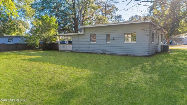 1841 GRIFLET Road, Jacksonville, FL 32211