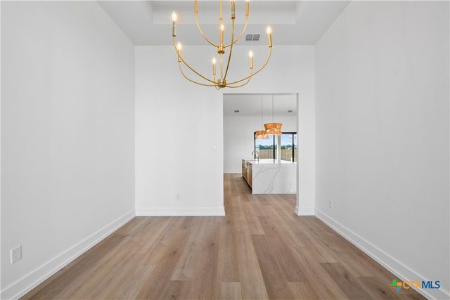 6830 Lacey Oak Road, Salado, TX 76571