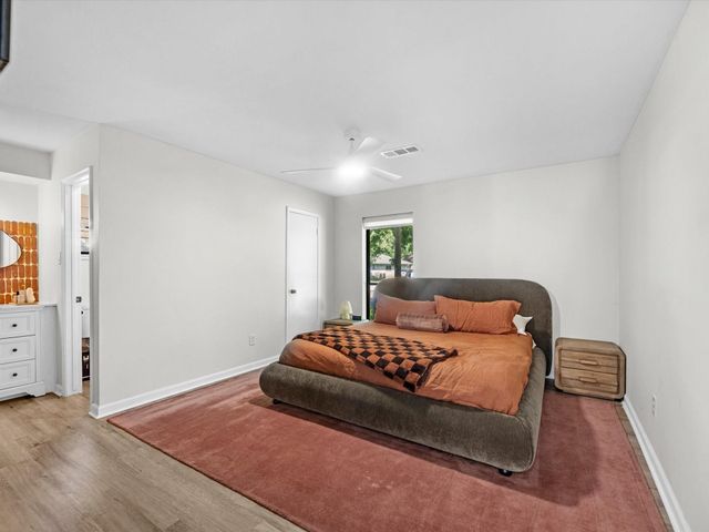 223 Kirkaldy Drive, Houston, TX 77015
