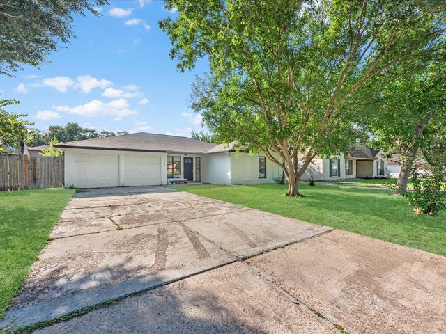 223 Kirkaldy Drive, Houston, TX 77015